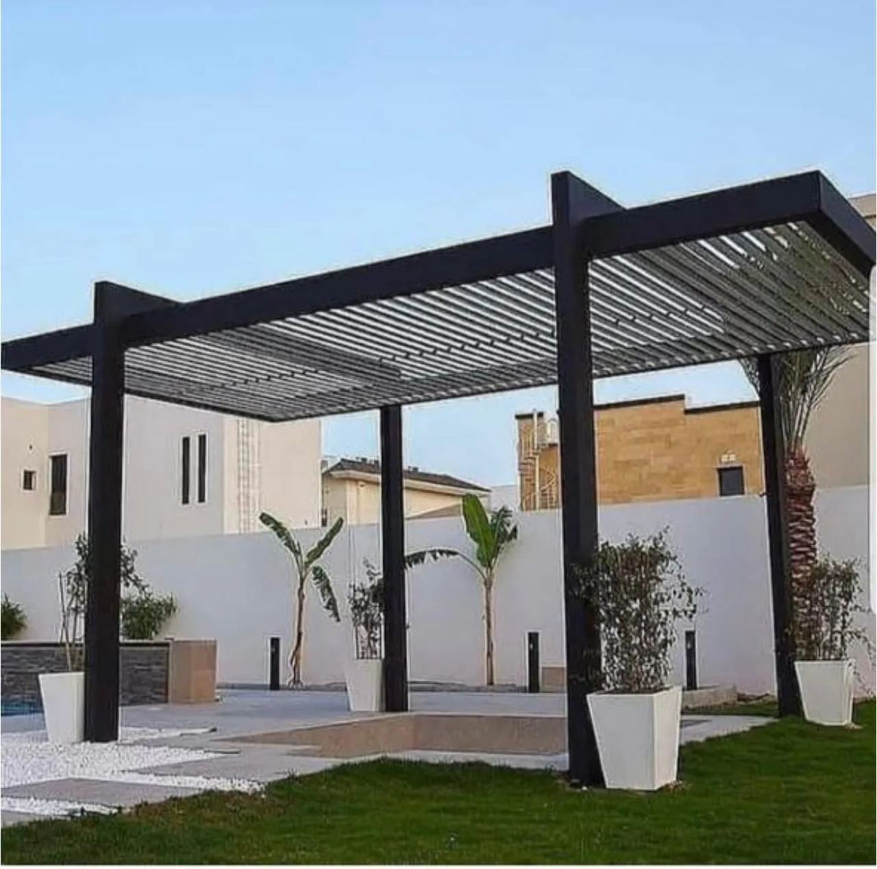 برجولات حديد وخشب متين