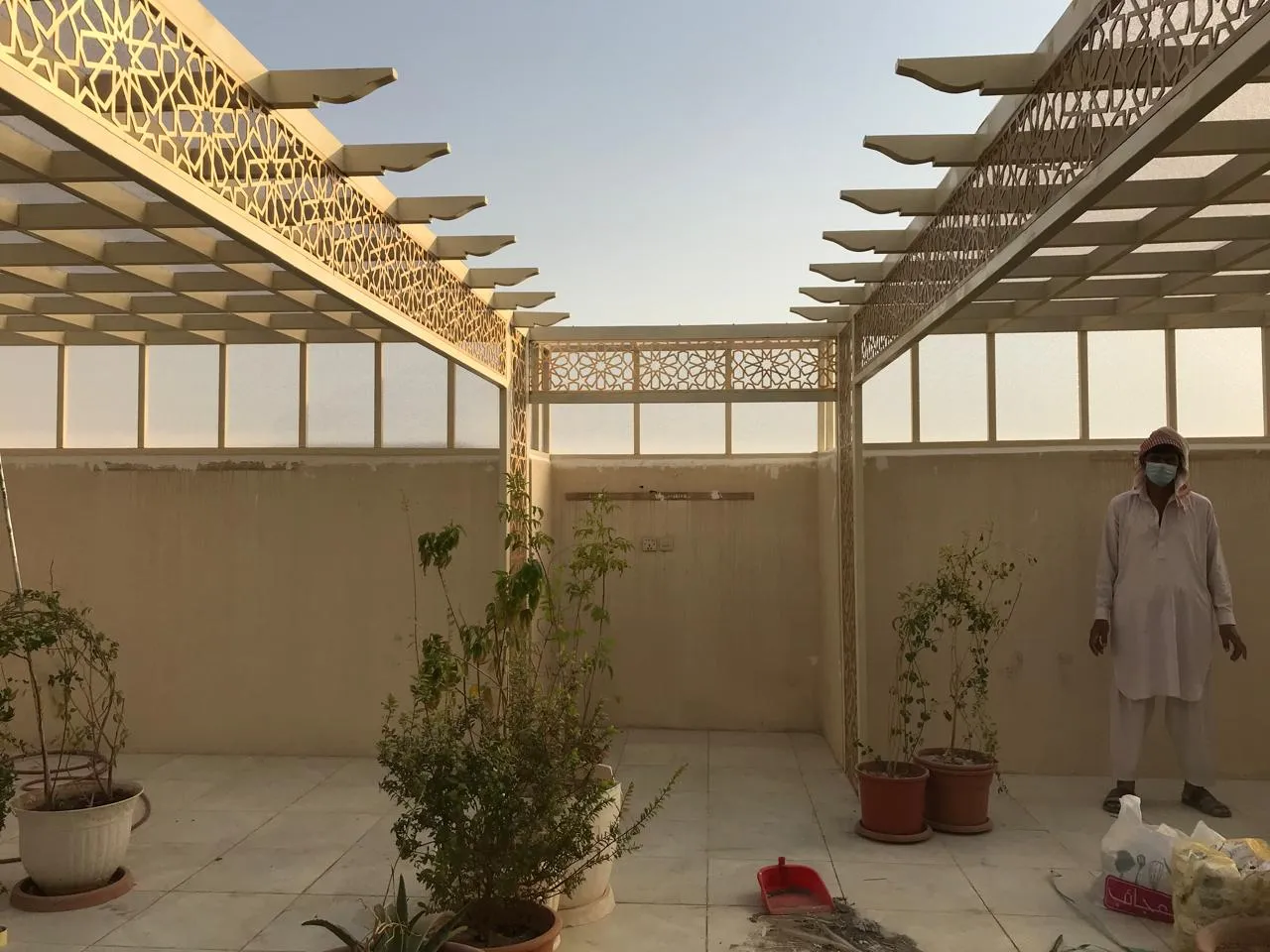 تركيب برجولات خشبية للحدائق والرفوف