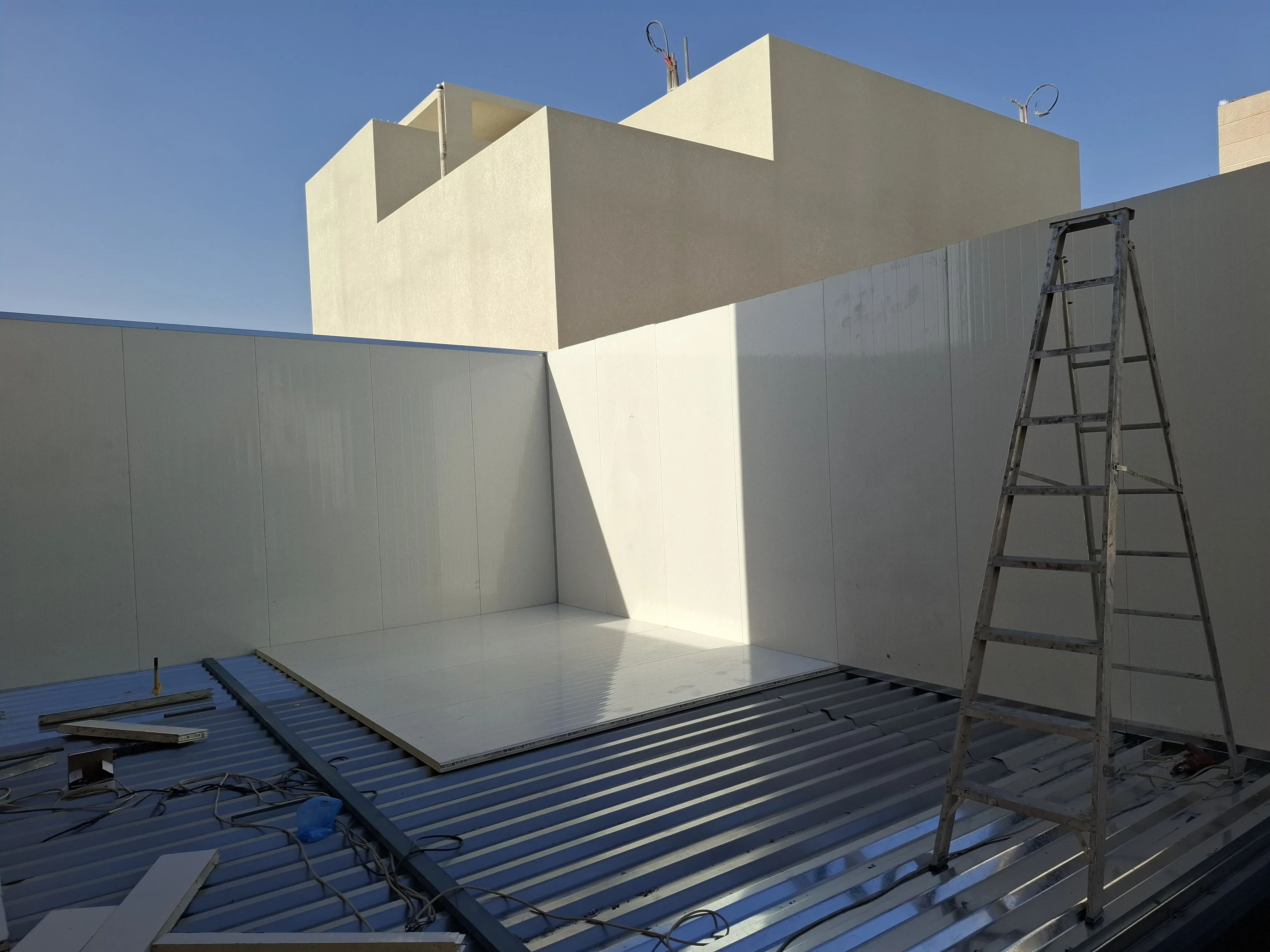 ملاحق سندوتش بانل