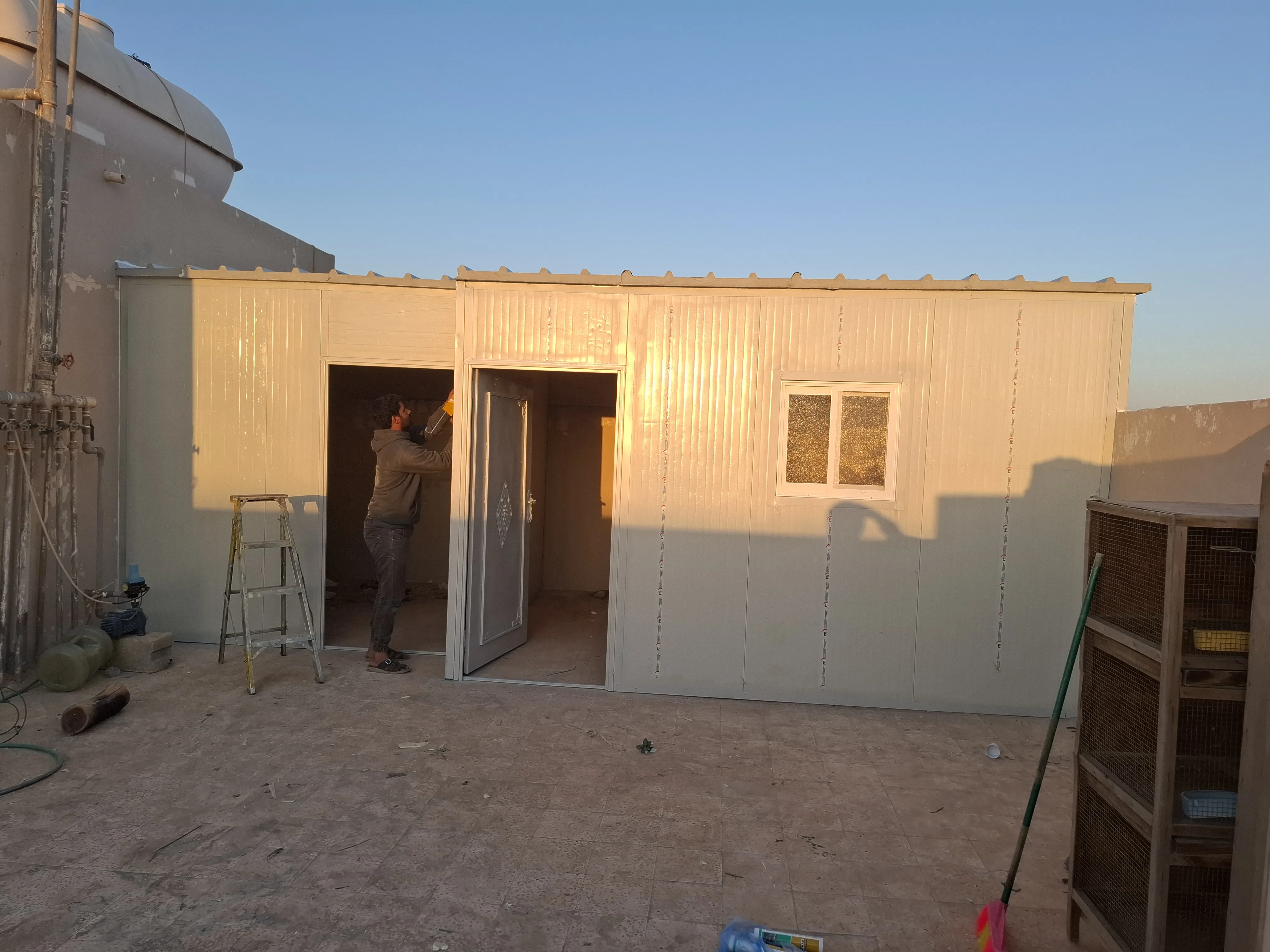 غرف سندوتش بانل