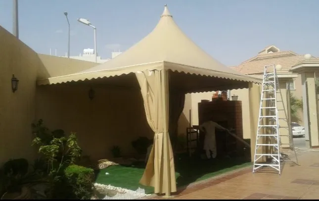 مظلات سيارات