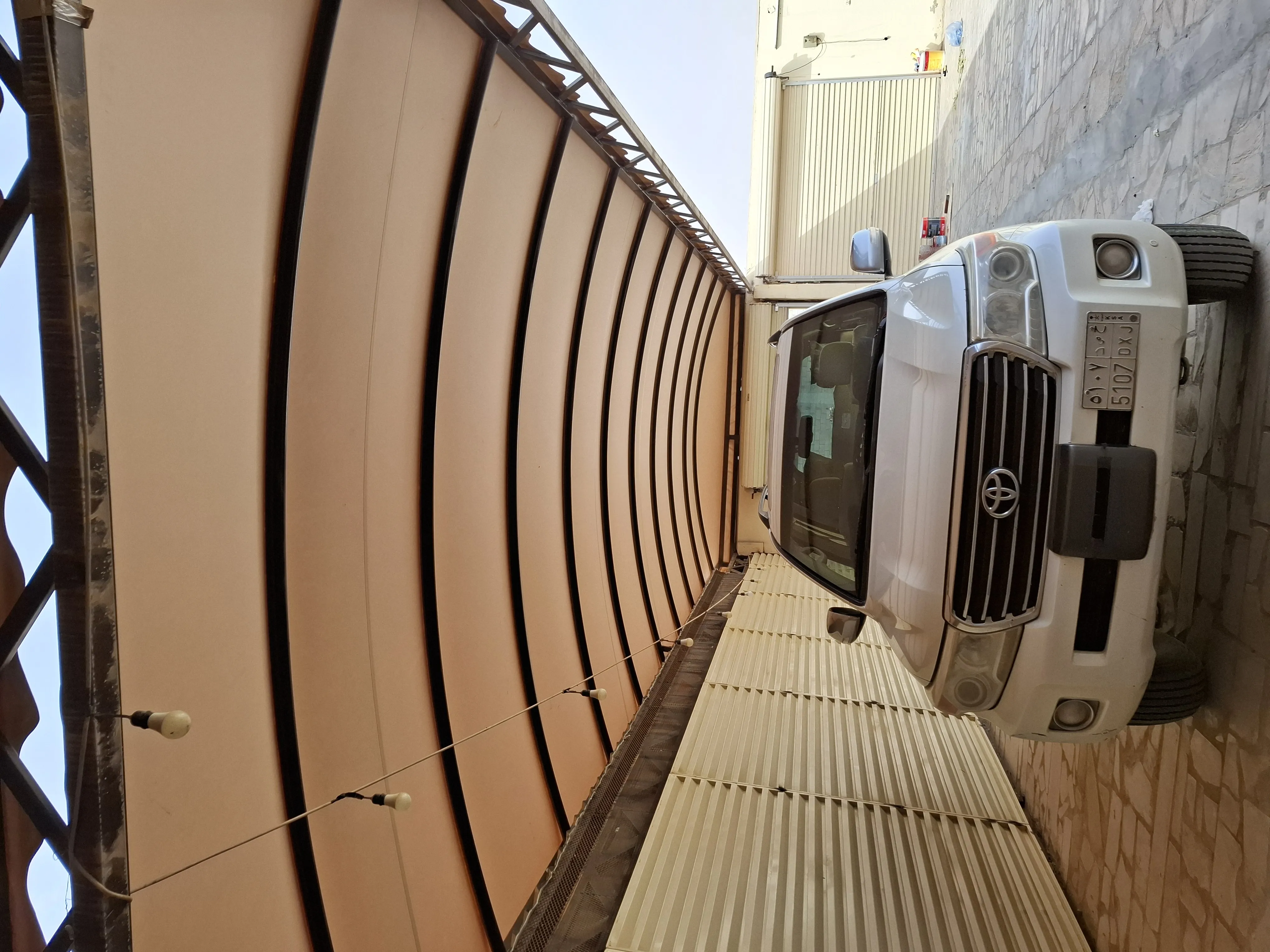 مظلات سيارات جميع أنواعها