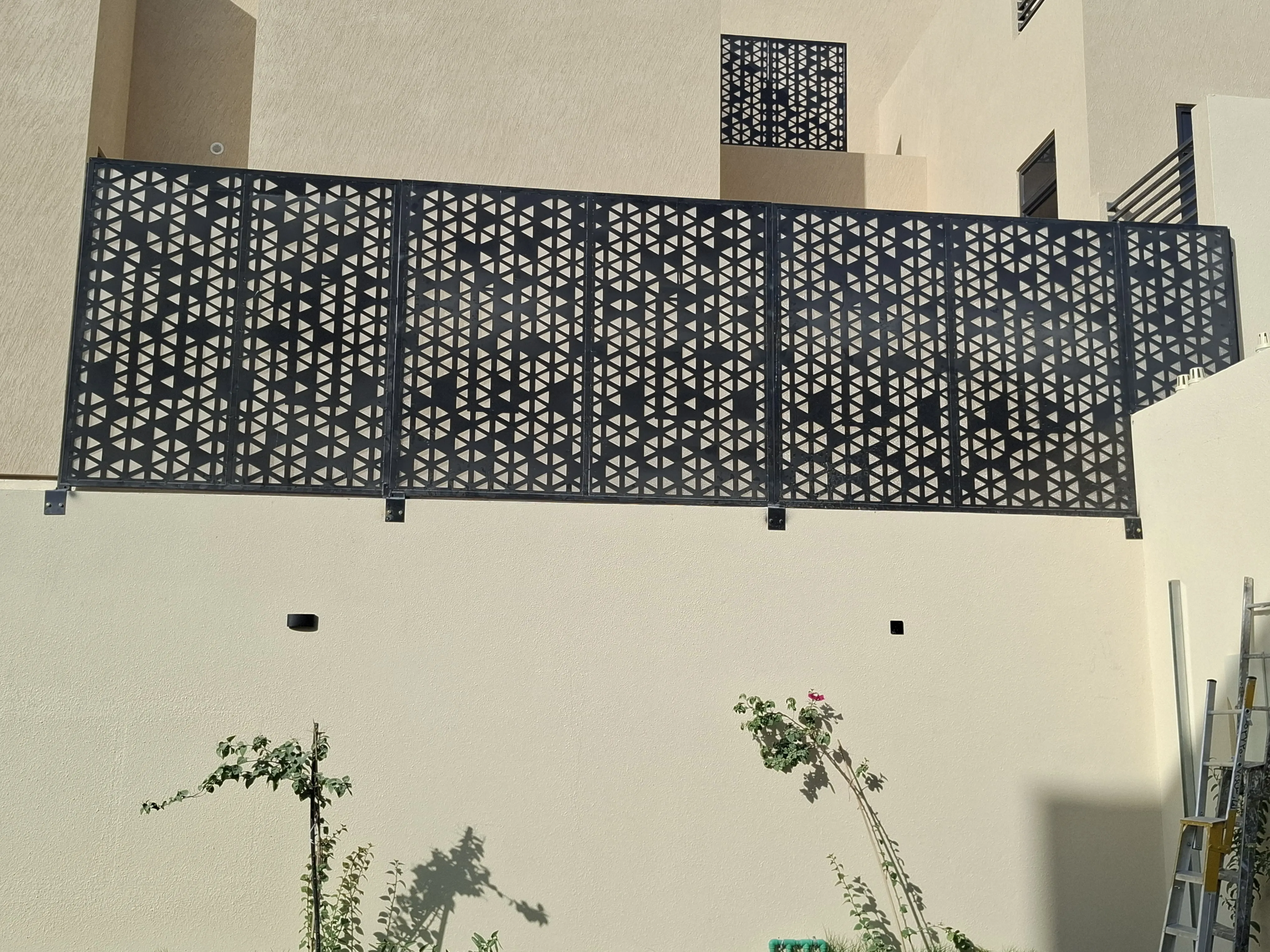 سواتر بأنواعها